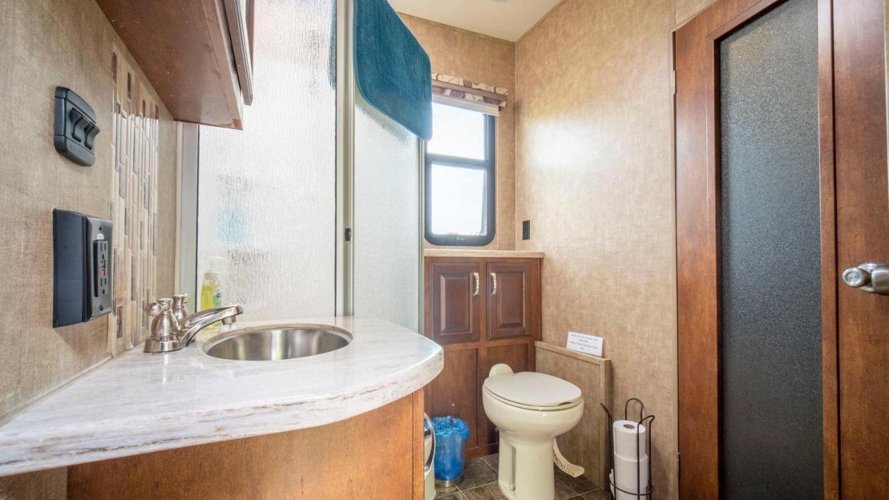 Outdoor Glamping Large 5Th Wheel Setup Ok4A Διαμέρισμα Moab Εξωτερικό φωτογραφία
